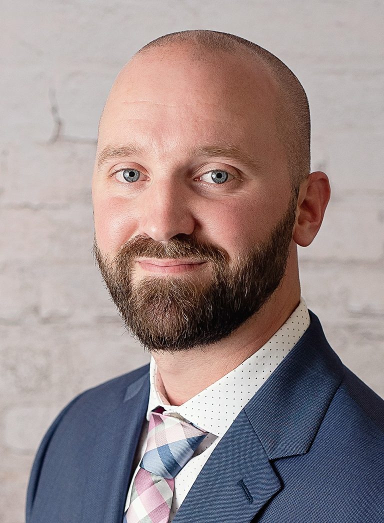 Headshot 1 1 768x1046